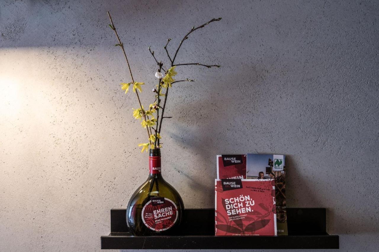 Biobausewein Wein Hotel Leben Ипхофен Екстериор снимка