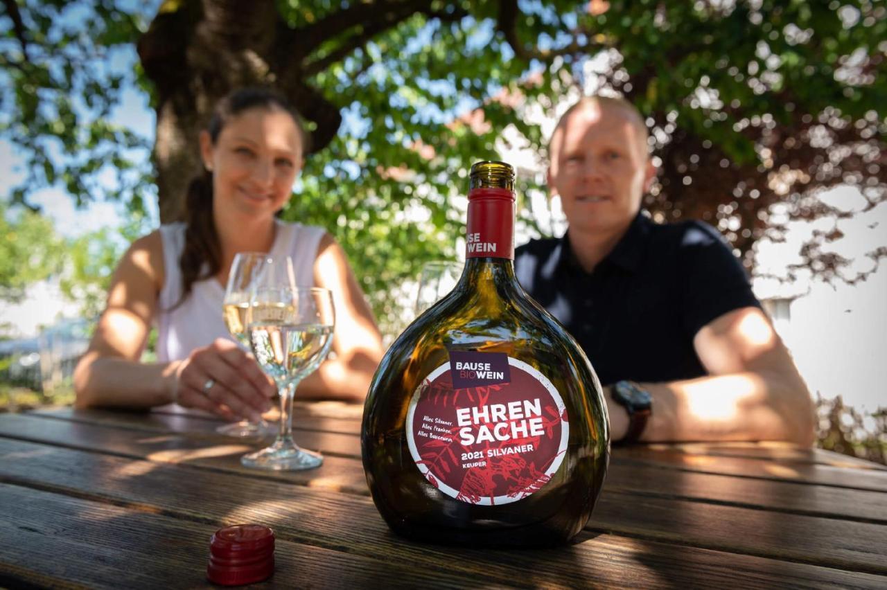 Biobausewein Wein Hotel Leben Ипхофен Екстериор снимка